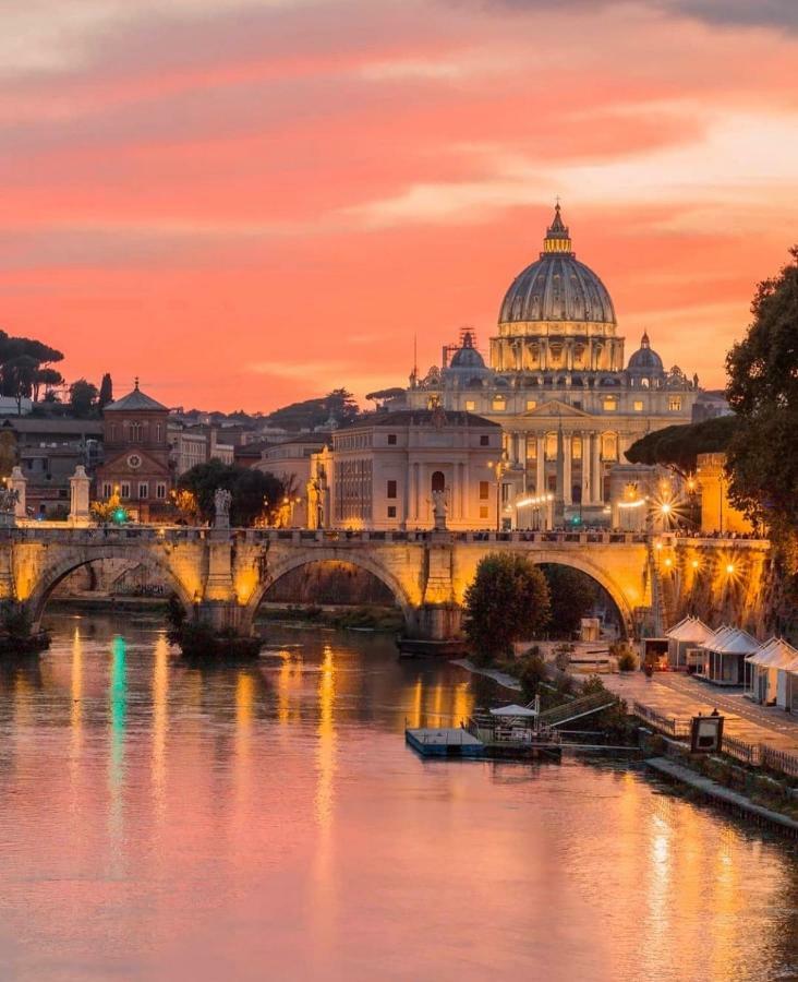 Roman Dream II Bagian luar foto
